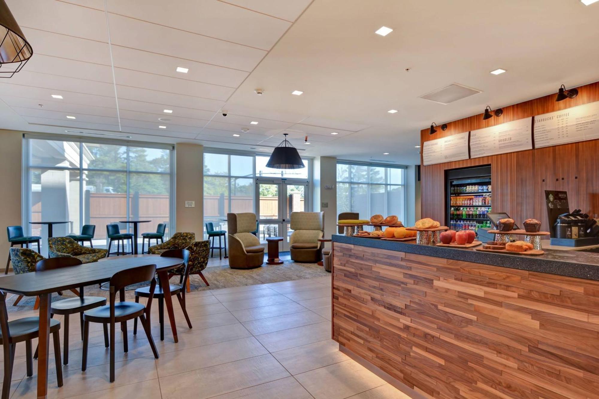 Courtyard By Marriott Jackson Madison Hotel Exterior foto